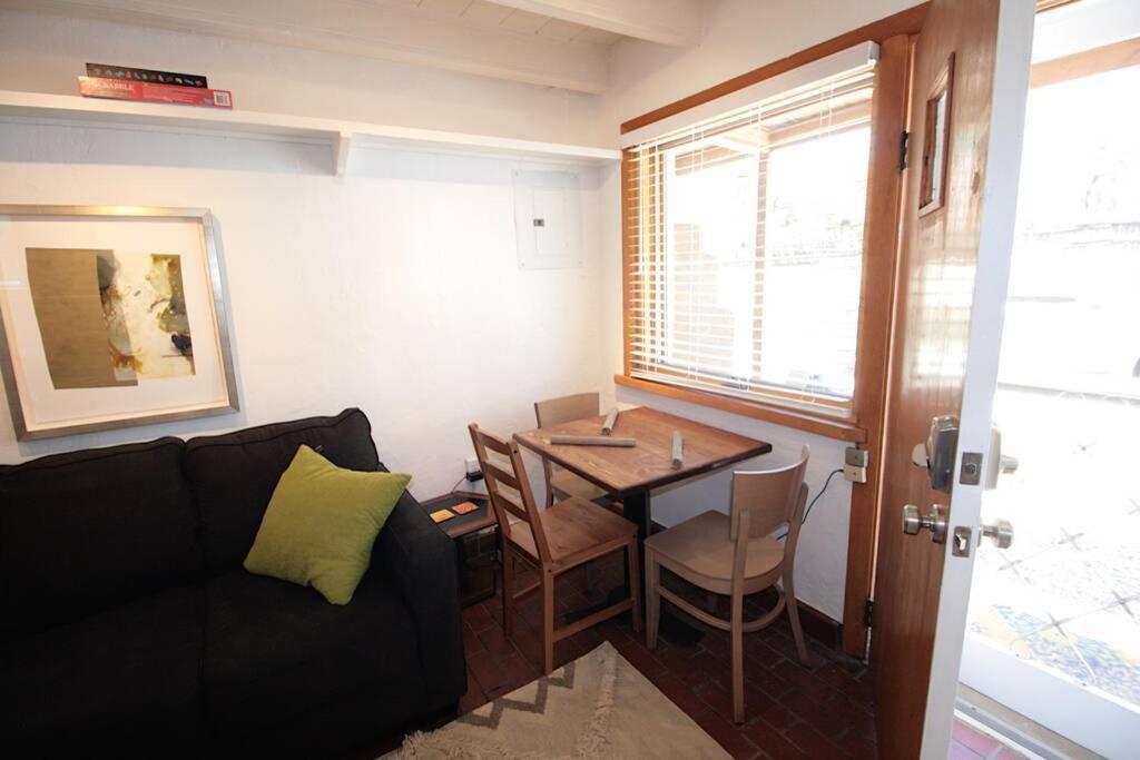 Galisteo Getaway - Courtyard - Near Railyard Villa Santa Fe Bagian luar foto