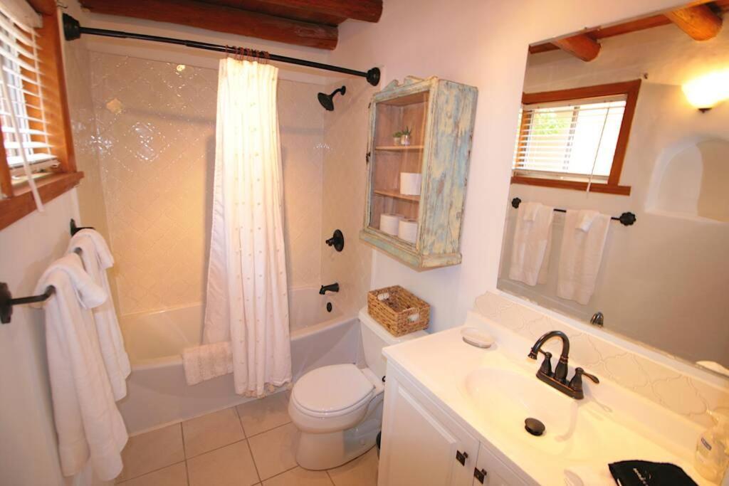 Galisteo Getaway - Courtyard - Near Railyard Villa Santa Fe Bagian luar foto